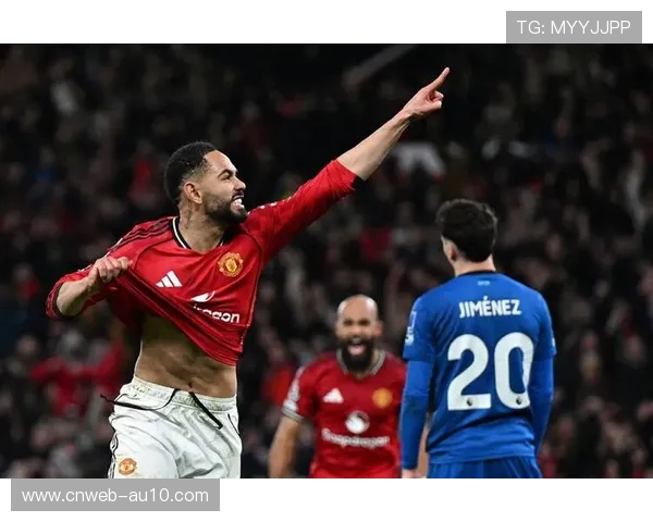 曼联变阵3-1-5-1，阿莫林展现战术灵活性